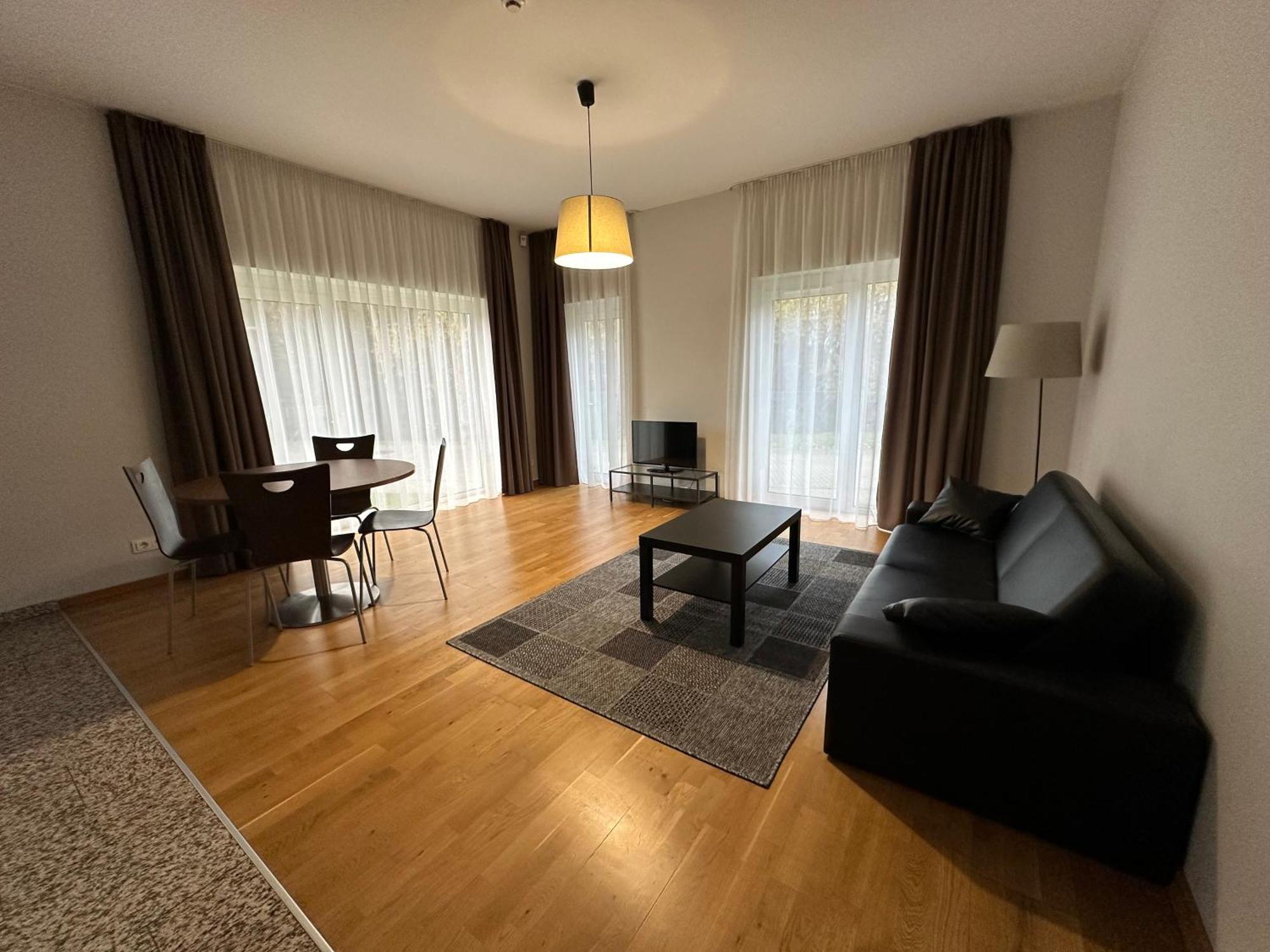 Forrest Apartments Вільнюс Екстер'єр фото